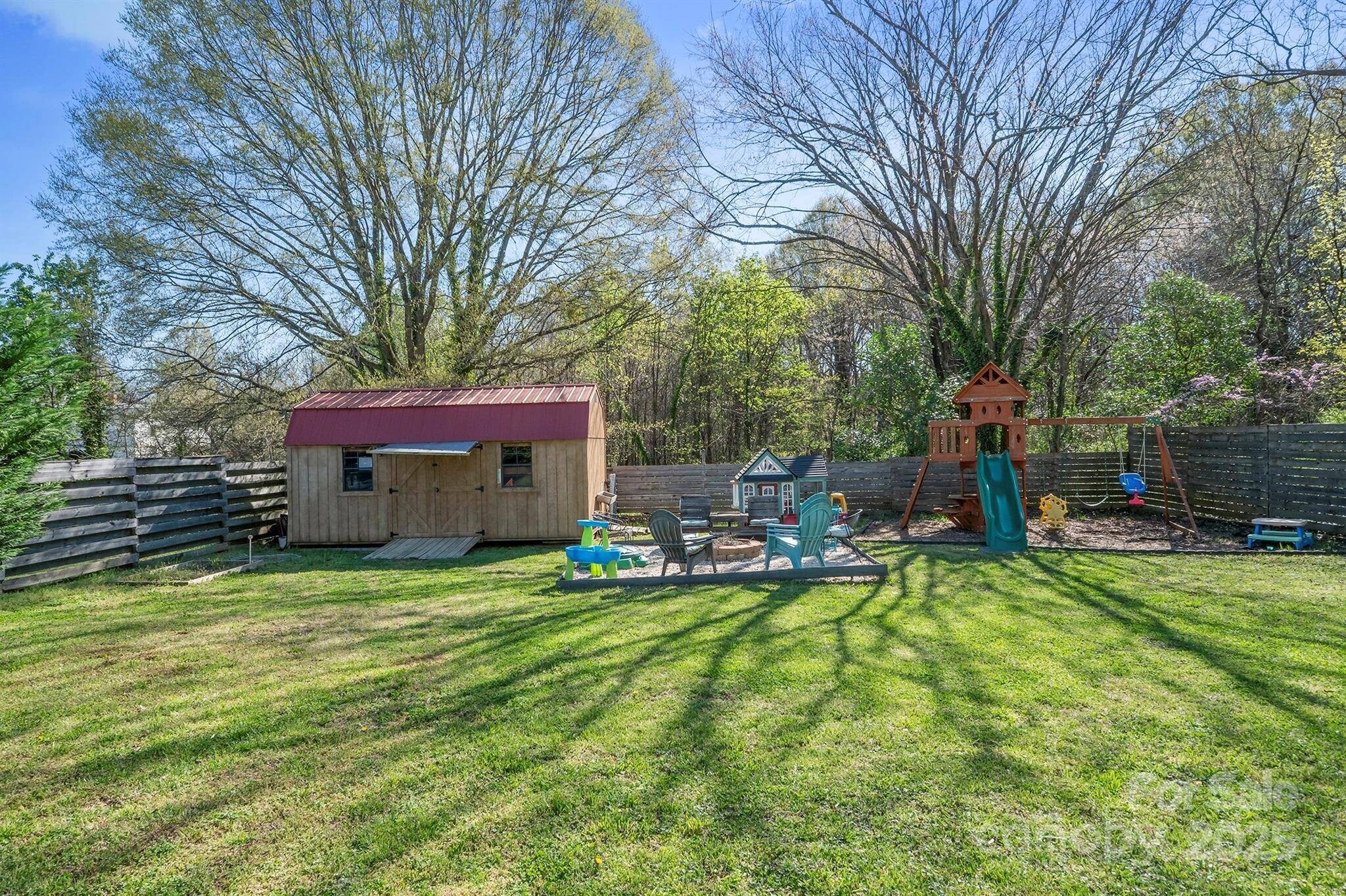 Building Photo - 41 Selma Dr