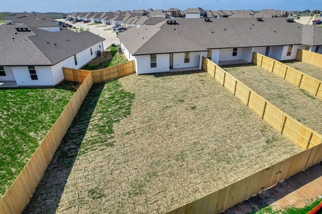 Building Photo - 1115 Trellis Pass