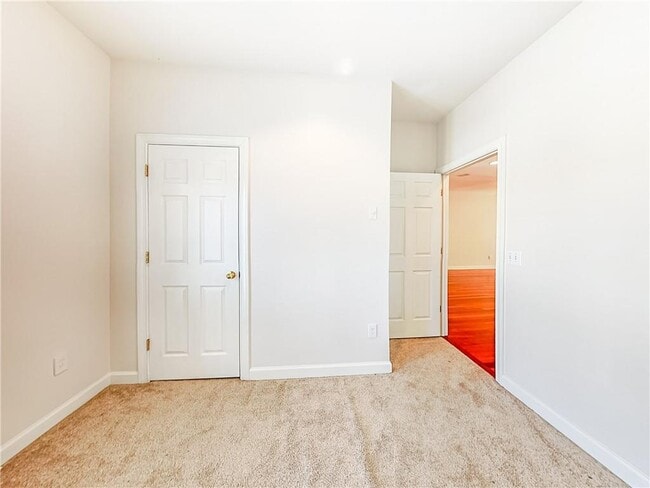 Building Photo - 2324 Blackberry Ct