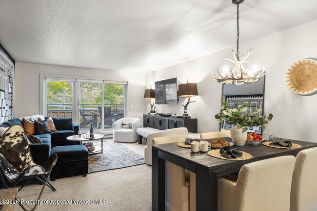 Building Photo - 294 Snowmass Club Cir