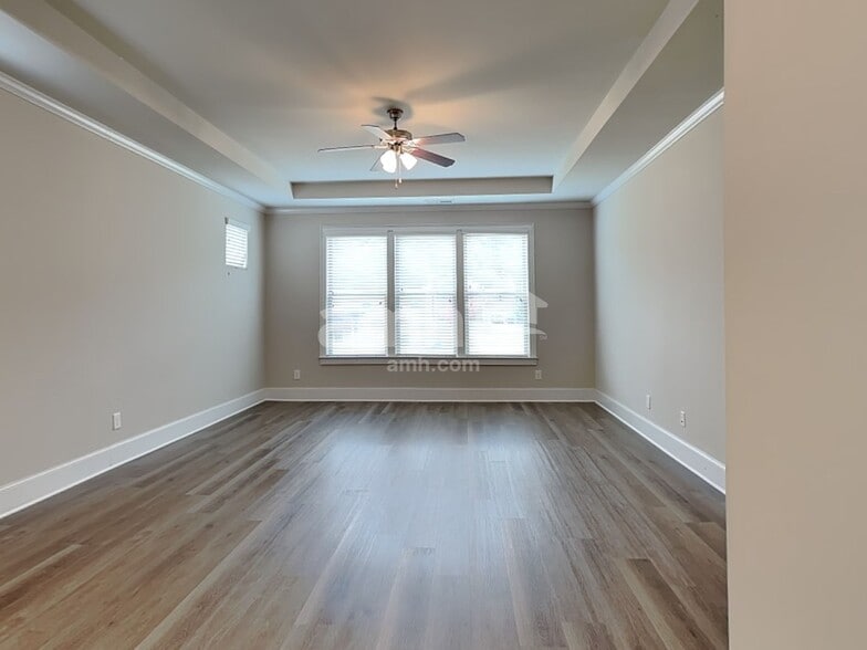 Building Photo - 146 Water Oak Dr