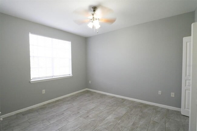 Building Photo - 17101 Carrington Park Dr