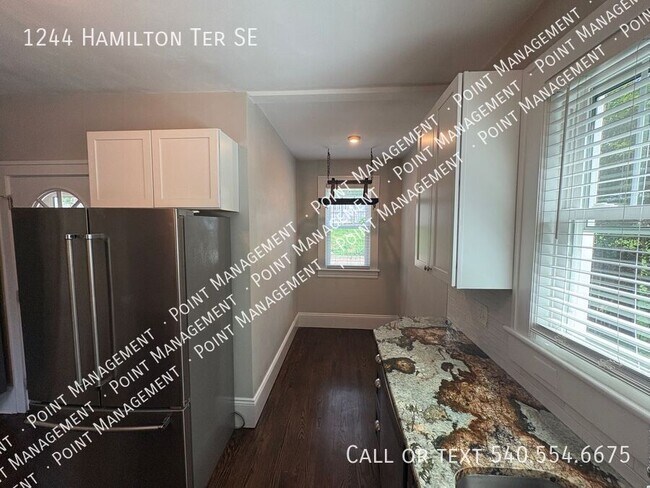 Building Photo - 1244 Hamilton Terrace SE