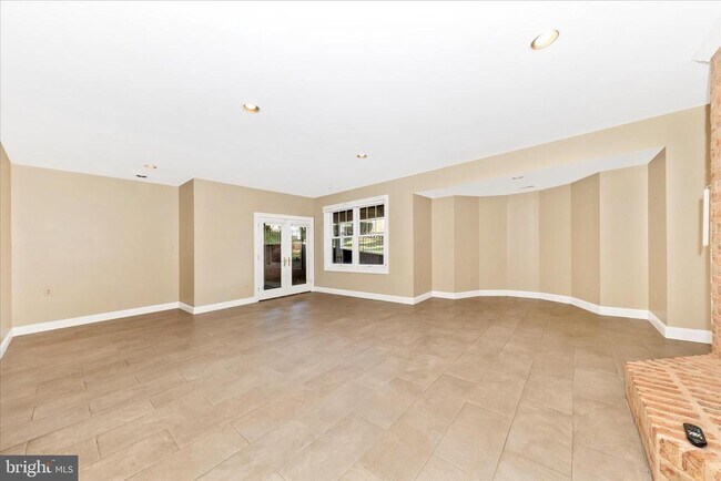 Building Photo - 9723 Beman Woods Way