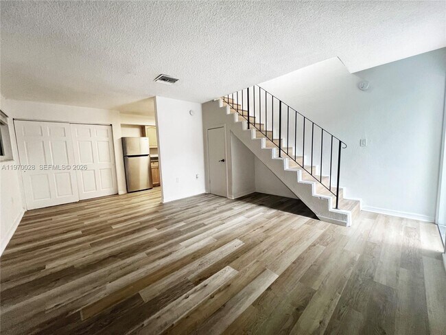 Building Photo - 65 NE 59th St