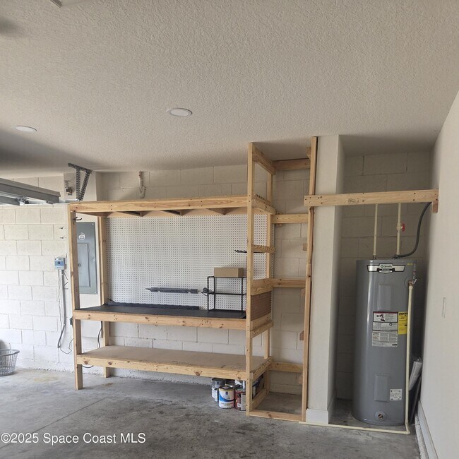 Building Photo - 3747 Sagefield Dr