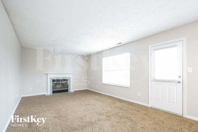 Building Photo - 10758 Sedgegrass Dr