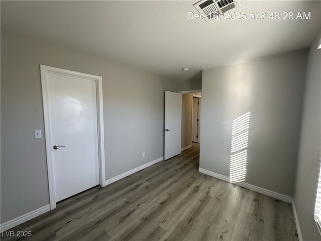 Building Photo - 2665 Cottonwillow St