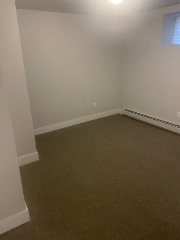 Building Photo - 0 Ionia Ave
