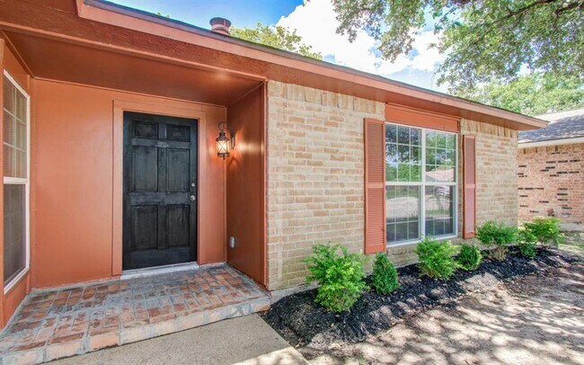 Building Photo - 17411 S Yorkglen Dr