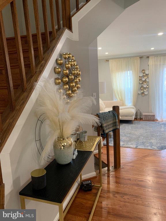 Building Photo - 14162 Compton Valley Way