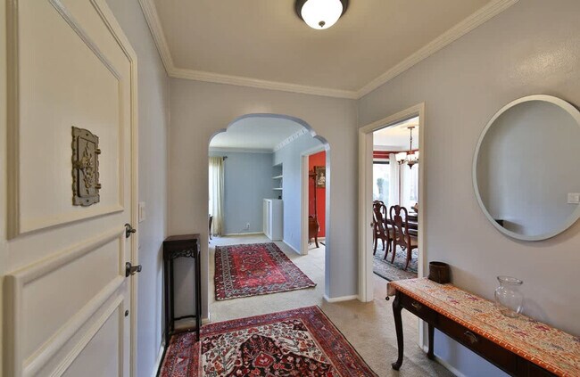 Building Photo - 145-147-147 Stanyan St