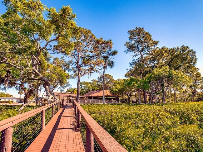 Building Photo - 508 Outer Dr