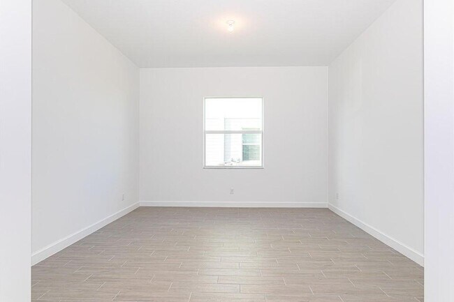 Building Photo - 1132 Haywagon Trl