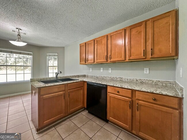 Building Photo - 1017 Maris Ln