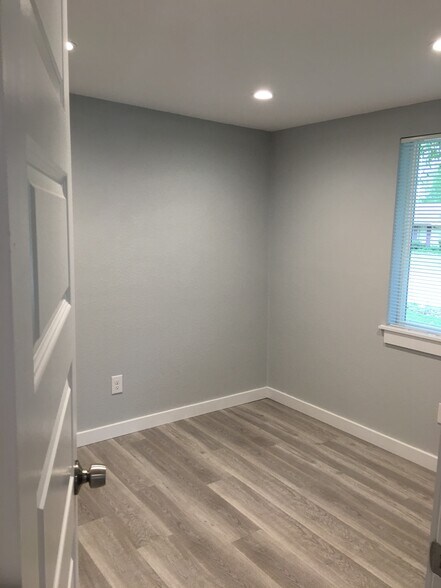 Secondary bedroom - 1809 Roosevelt St