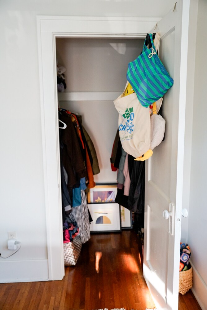 Walk-in closets - 512 N Santa Fe Ave