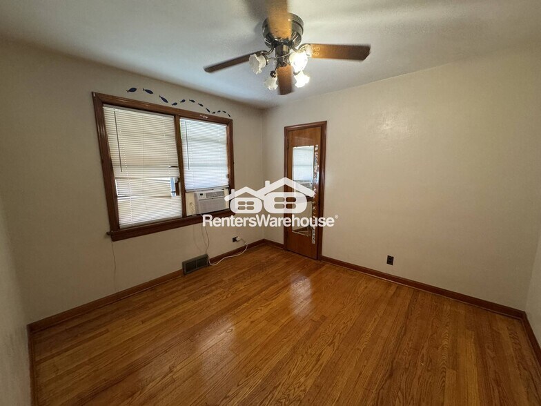 Building Photo - 6155 Lucille Ave