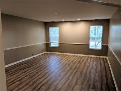 Building Photo - 6 MONTHS RENTAL – Private Bedroom for Rent...