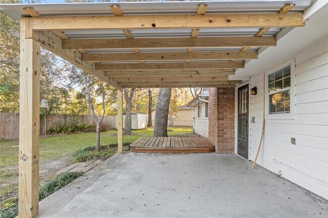 Building Photo - 223 Normal Park Dr