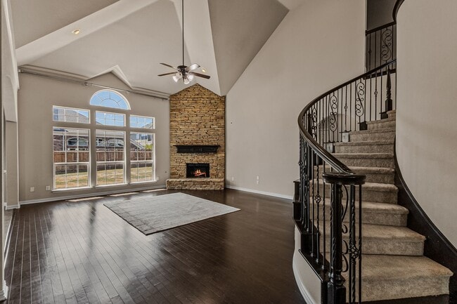 Building Photo - 14020 Sparrow Hill Dr