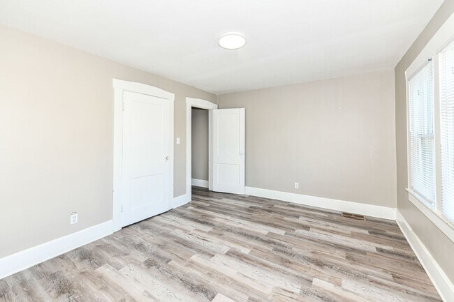 Building Photo - 3848-50 North Capitol Avenue