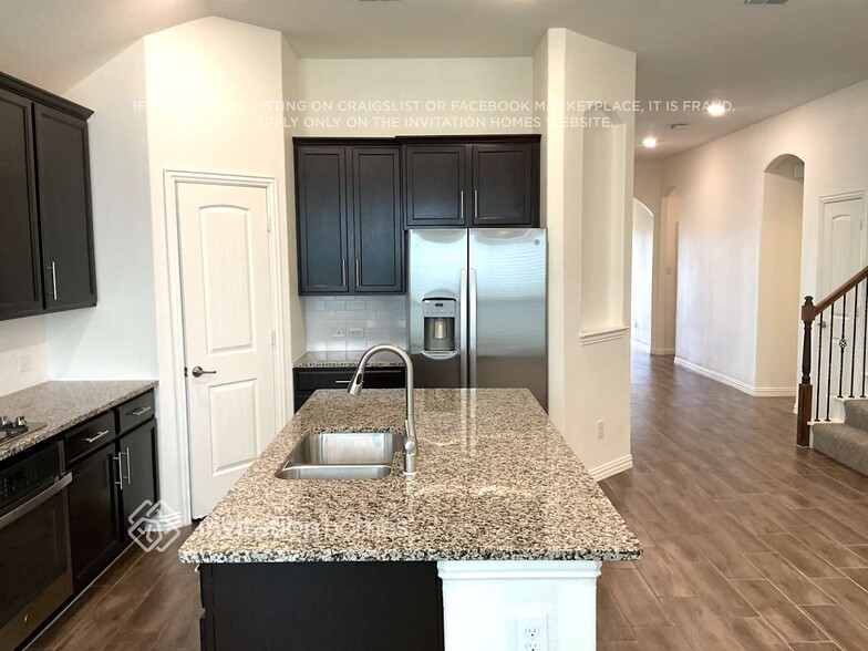 Building Photo - 14853 Gilley Ln