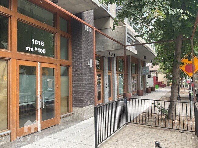 Building Photo - 1818 L St