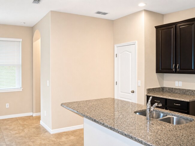 Building Photo - 12781 Calderdale Ave