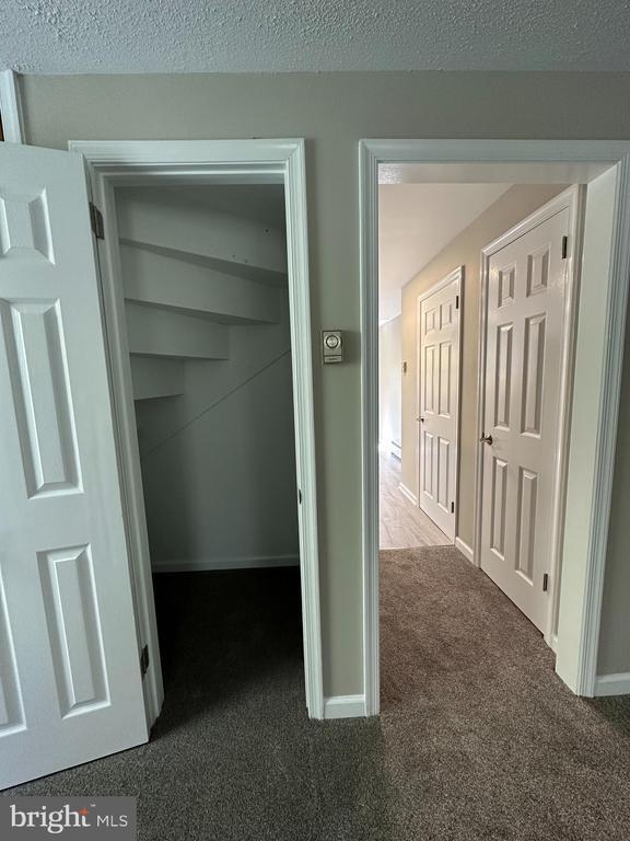 Building Photo - 134 Maple Ave