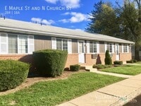 Building Photo - 361 E Maple St