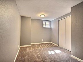 Building Photo - 5629 S Bangor St