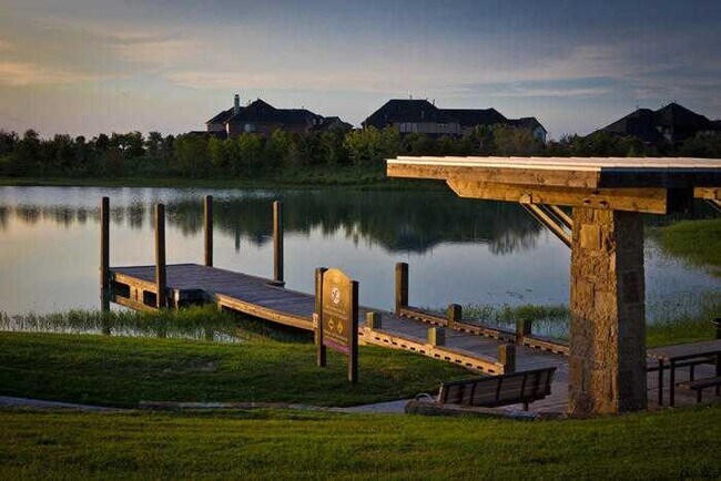 Building Photo - 3811 Lake Falls Dr