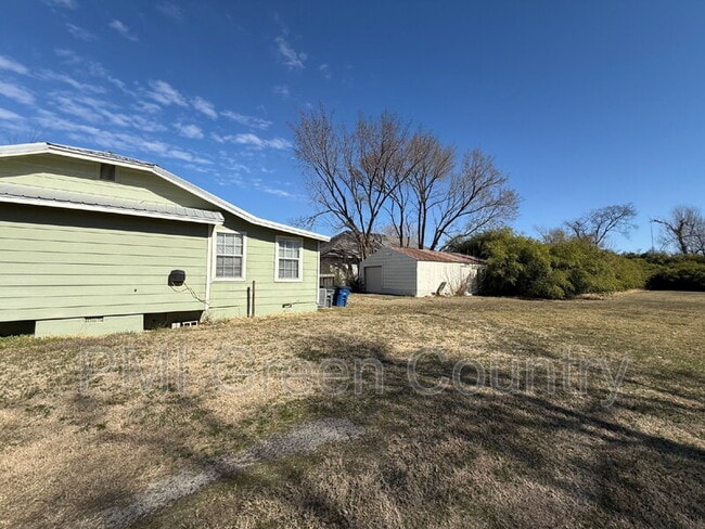 Building Photo - 5149 S 36th W Ave