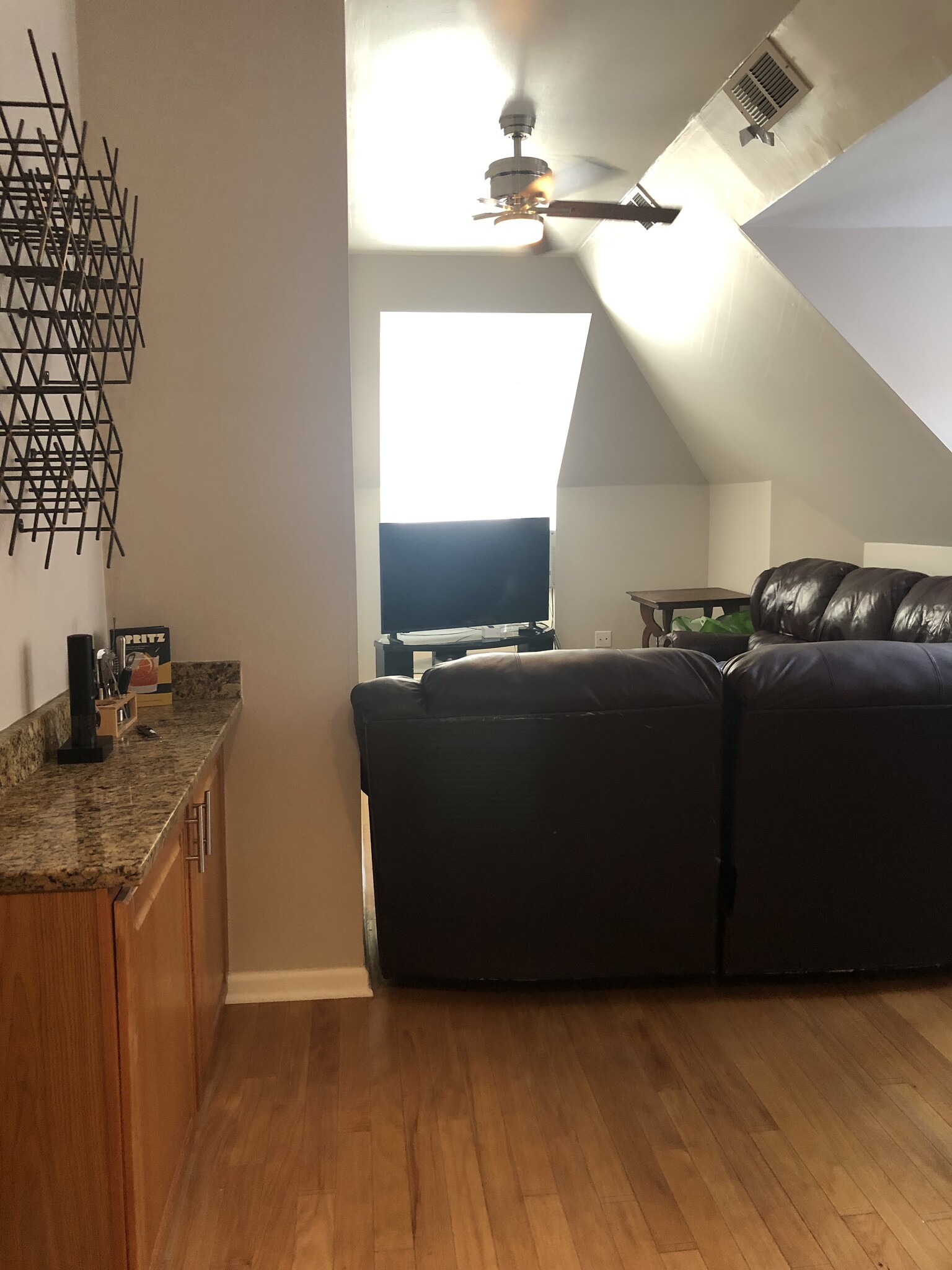 Living room - 5931 Walnut St