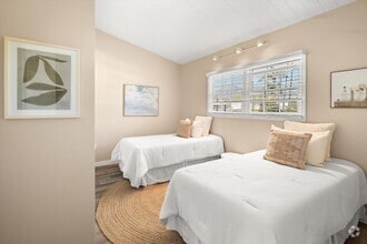 Building Photo - Leadbetter Lofts