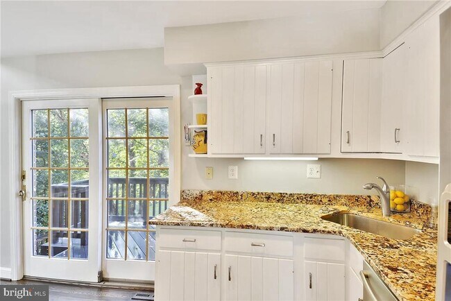 Building Photo - 5330 36th St N