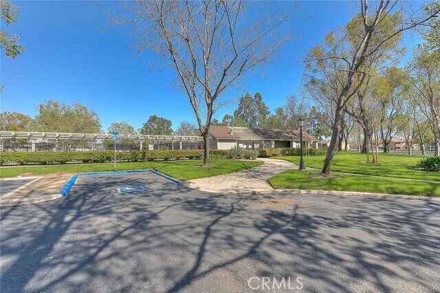 Building Photo - 3640 Honeyglen Way