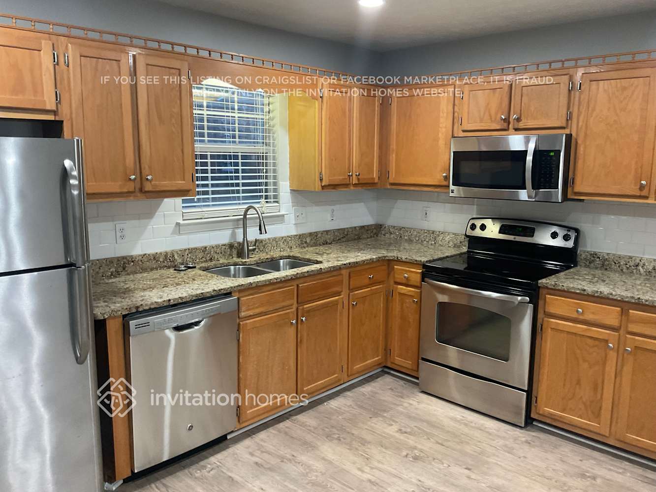 Building Photo - 3301 Mooring Dr