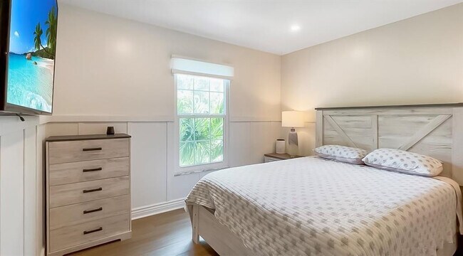 Building Photo - 7501 Red Bay Pl