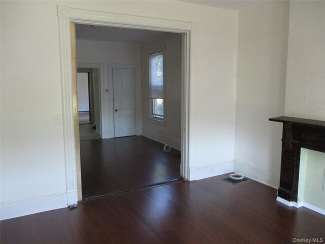 Building Photo - 33 Bay View Terrace