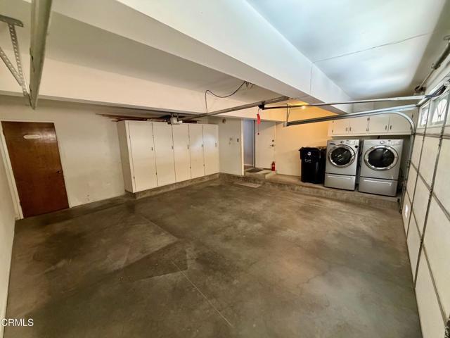 Building Photo - 609 N Monterey St