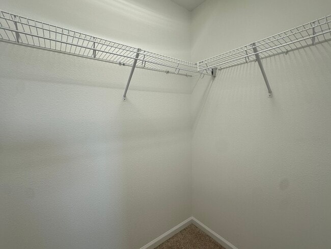 Building Photo - 1002 La Mirada Ct