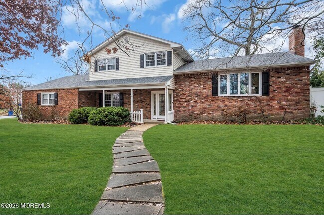 Building Photo - 869 Knight St