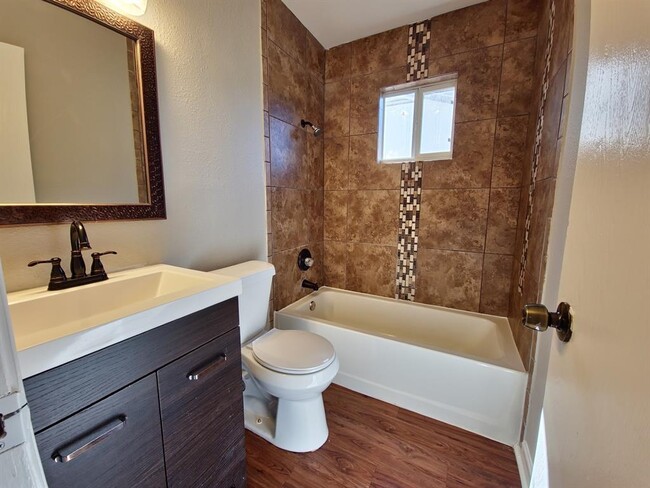 Building Photo - 4502 Turnstone Dr