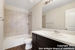 Building Photo - 2850 Lindenwood Run