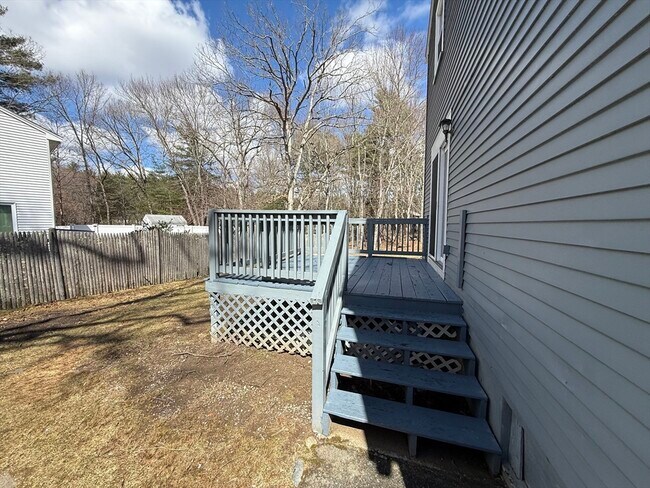 Building Photo - 1328 East St