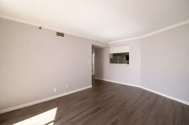 Building Photo - 3525 Sage Rd