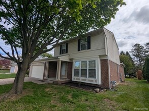 Building Photo - 1344 Revere Dr