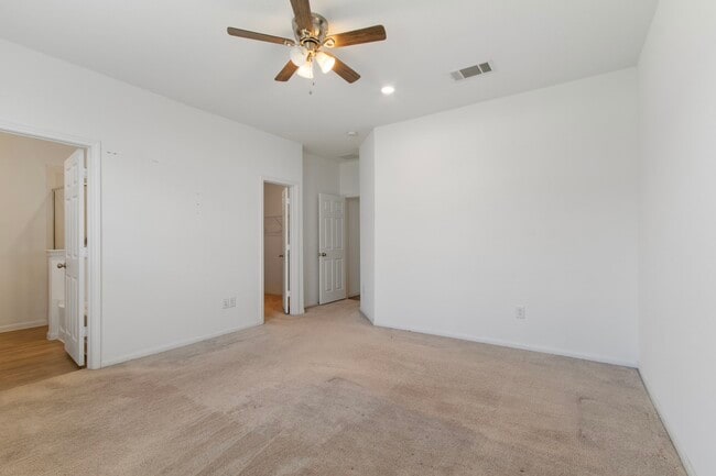 Building Photo - 17714 Winnower Ln